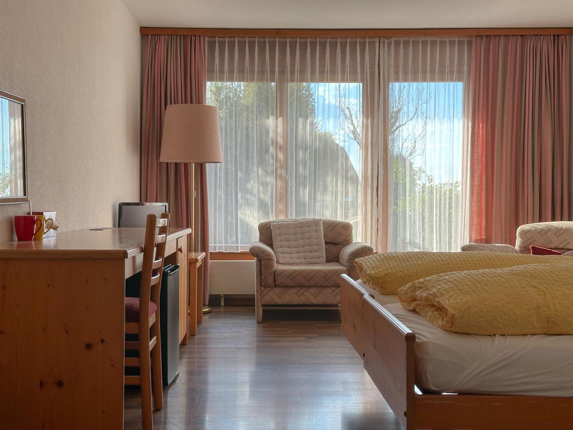 Hotel Aeschipark Aeschi Bei Spiez Extérieur photo