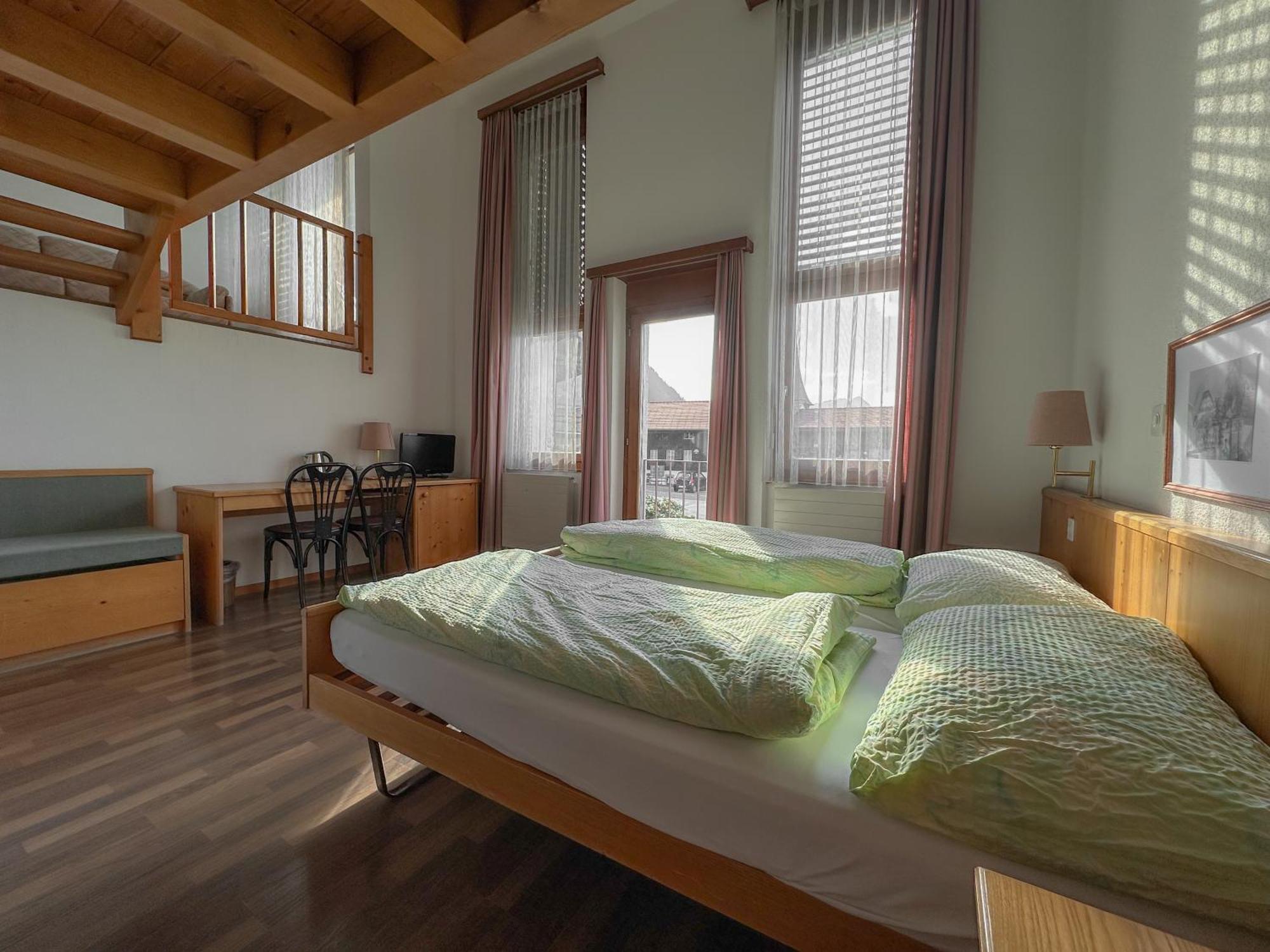 Hotel Aeschipark Aeschi Bei Spiez Extérieur photo