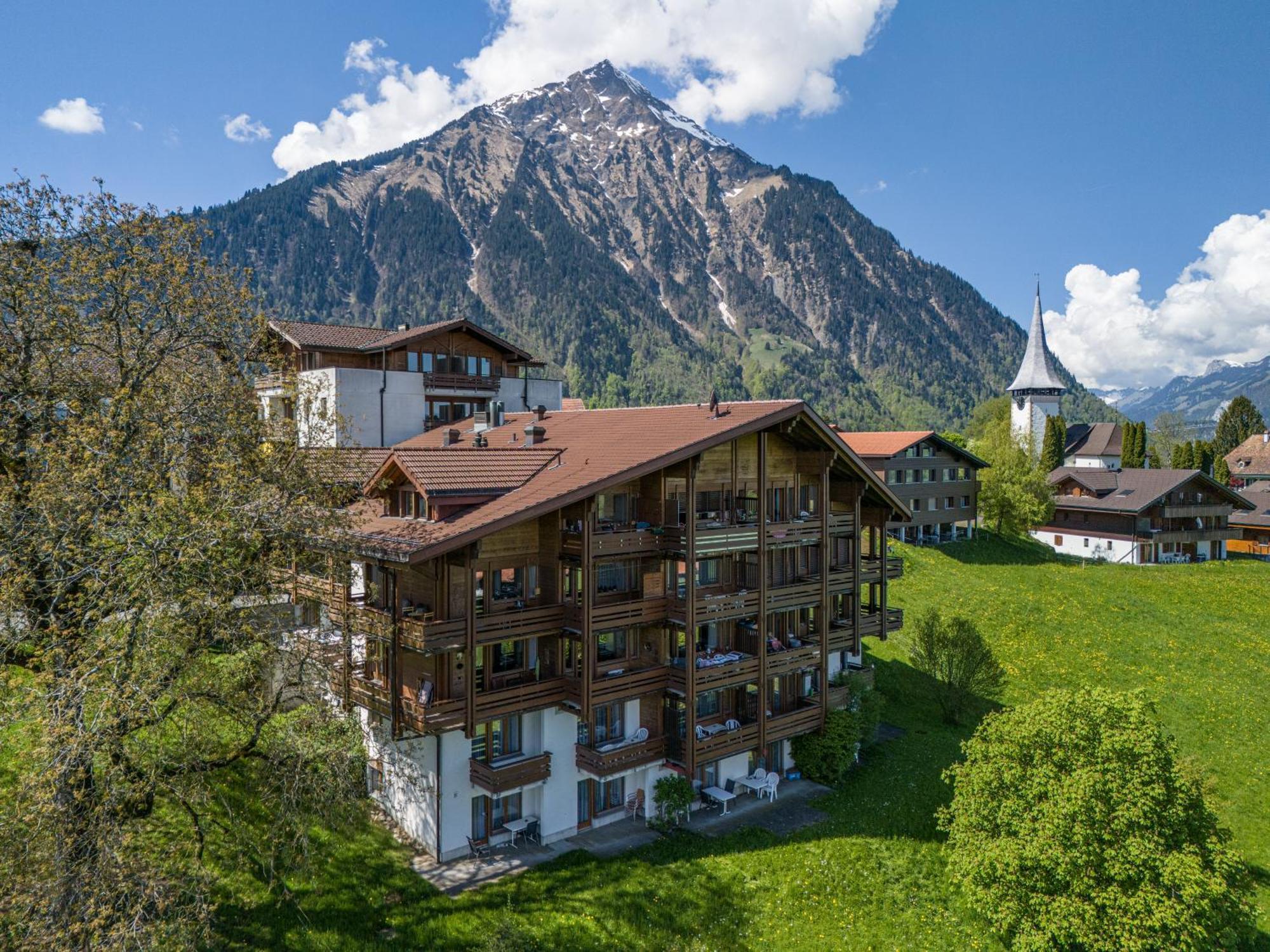 Hotel Aeschipark Aeschi Bei Spiez Extérieur photo
